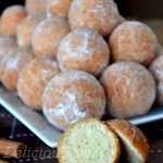 Mini pączki serowe
