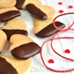 Kruche cytrynowe ciasteczka w czekoladzie